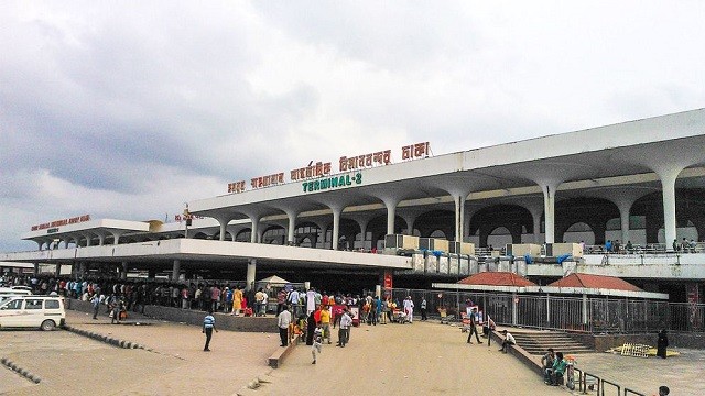 যাত্রীর সঙ্গে দুজনের বেশি ঢুকতে পারবেন না শাহজালাল বিমানবন্দরে