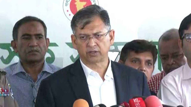 রাজনৈতিক বিবেচনায় লাইসেন্স পাওয়া অস্ত্র নিয়ে ডিসিদের জরুরি নির্দেশনা