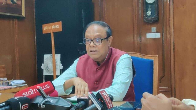 পাচারের টাকা উদ্ধারে সরকার চাইলে আইনজীবী নিয়োগ: গভর্নর