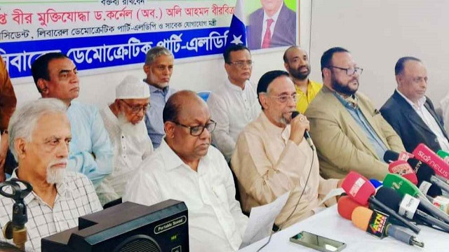 বাংলাদেশ বিরোধিতার পরিণাম ভারতের জন্য শুভ হবে না: অলি আহমদ