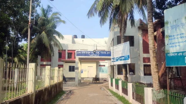 স্বজনদের মারামারি দেখে হাসপাতালের বেডেই রোগীর মৃত্যু