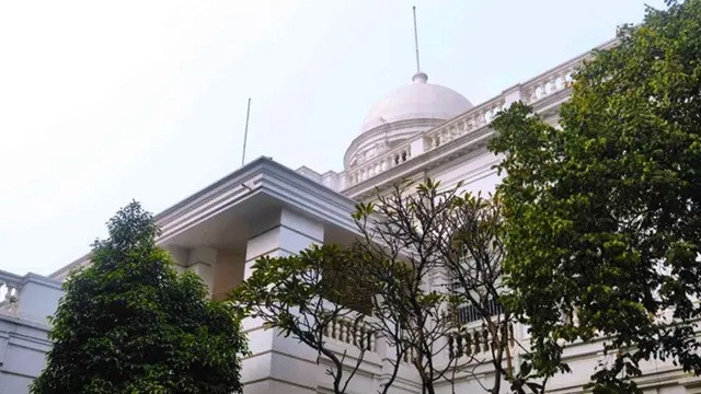 ‘বন্দুকযুদ্ধে’ দুই শিবির নেতাকে গুলি, অভিযোগ গঠনের আদেশ ২০ এপ্রিল