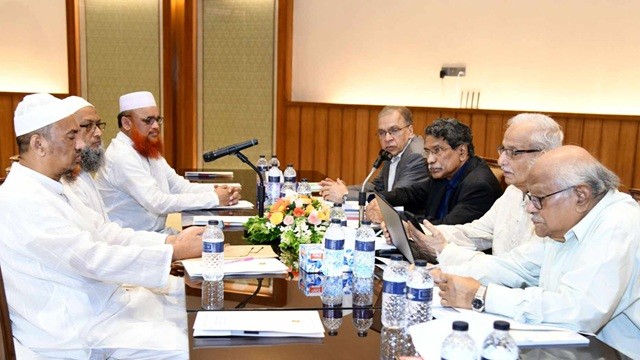 কোনো অবস্থাতেই যেন ফ্যাসিবাদী শাসন ফিরে না আসে : আলী রীয়াজ