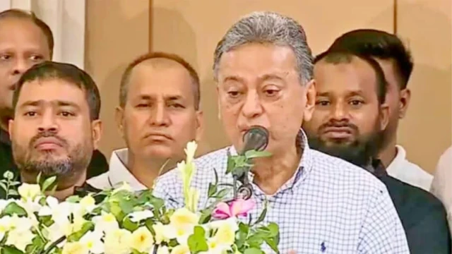 সংসদের বাইরে সংবিধান সংশোধনের কোনো সুযোগ নেই: আমীর খসরু