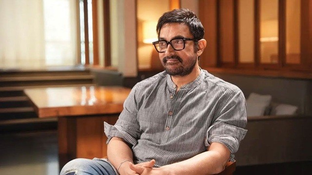 কেন চীনের সিনেমা বলিউডের চেয়ে এগিয়ে, জানালেন আমির খান