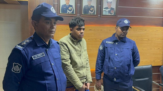 ট্রাইব্যুনালের বিচারপতি-প্রসিকিউশনকে হুমকি, গ্রেপ্তার ১