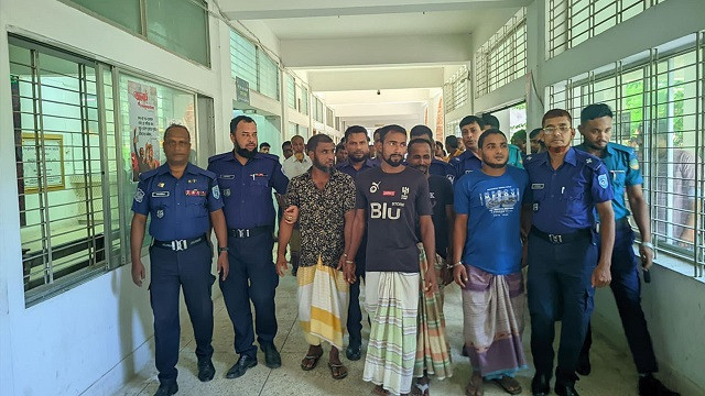 চোর সন্দেহে দুইজনকে পিটিয়ে হত্যা, ৪ আসামির তিন দিনের রিমান্ড