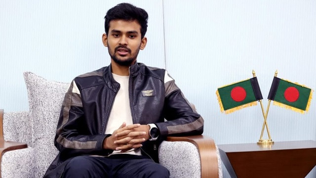 হেলমেট পরা যে কাউকে যে কারও সঙ্গে মিলিয়ে প্রশ্ন তোলা যায় : আসিফ মাহমুদ