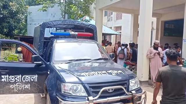 চোর সন্দেহে যুবককে বাড়ি থেকে তুলে নিয়ে পিটিয়ে হত্যা