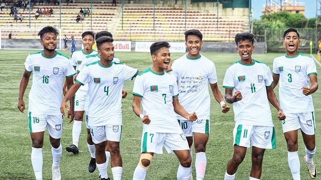 অতিরিক্ত সময়ের গোলে ফাইনালে এগিয়ে বাংলাদেশ