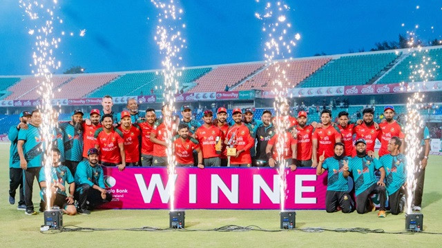 বিশ্ব রেকর্ডগড়া তামিমের ফিফটি, সিরিজ জয় বাংলাদেশের