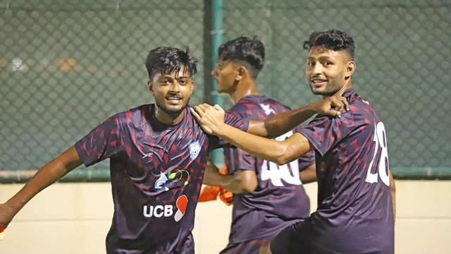 বাহরাইনে ক্লোজড ডোর ম্যাচ, খেলছেন না মোরসালিন