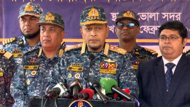 আমরা পূর্ণ প্রস্তুতি গ্রহণ করেছি : নৌবাহিনী প্রধান