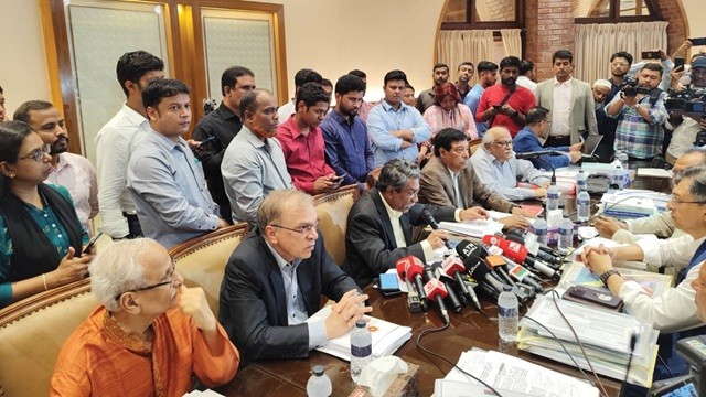 ‘অসম্পূর্ণ আলাপ’ শেষ করতে ঐকমত্য কমিশনের সঙ্গে বৈঠকে বিএনপি