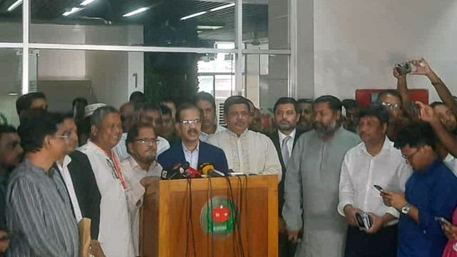 ইসির প্রশংসায় গাজীপুর বিএনপি, সমালোচনায় বাগেরহাটবাসী