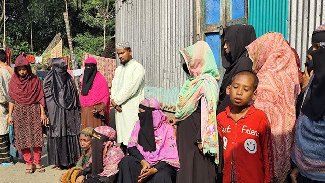 খোঁজে মিলেছে বঙ্গোপসাগরে মাছ ধরতে গিয়ে বোটসহ নিখোঁজ ১৩ জেলের