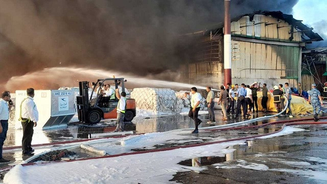 বিমানবন্দরের আগুনে ছাই কোটি টাকার শিপমেন্ট, ক্ষতির ভারে কাতর ব্যবসায়ীরা