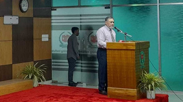 প্রবাসীদের ভোটের সুযোগ খুব সহজ নয় : সিইসি