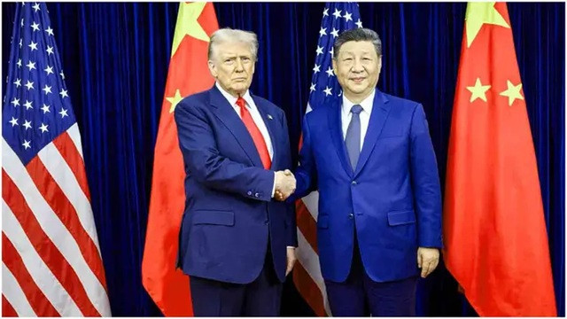 ‘স্থায়ীভাবে’ উন্মুক্ত হচ্ছে হরমুজ প্রণালি, খুশি চীন