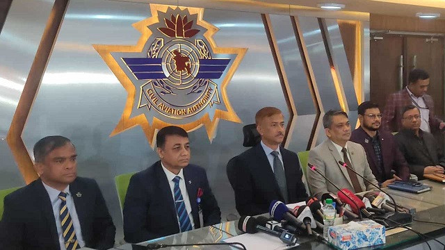 ইমপোর্ট কুরিয়ার সেকশন থেকে আগুনের সূত্রপাত বলে মনে হচ্ছে