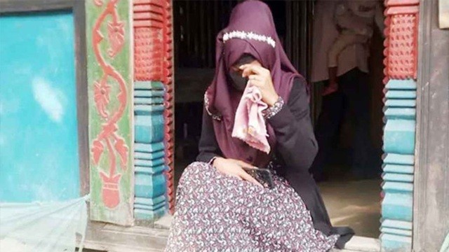 নিষিদ্ধ ছাত্রলীগ নেতাকে বিয়ে করতে অনশনে বৈষম্যবিরোধী নেত্রী!
