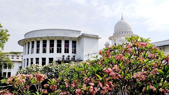 হাইকোর্ট বেঞ্চ বিভাগীয় শহরে স্থানান্তরের উদ্যোগ না নিতে আবেদন