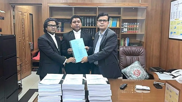 ট্রাইব্যুনালে ইনুর বিরুদ্ধে আনুষ্ঠানিক অভিযোগ জমা