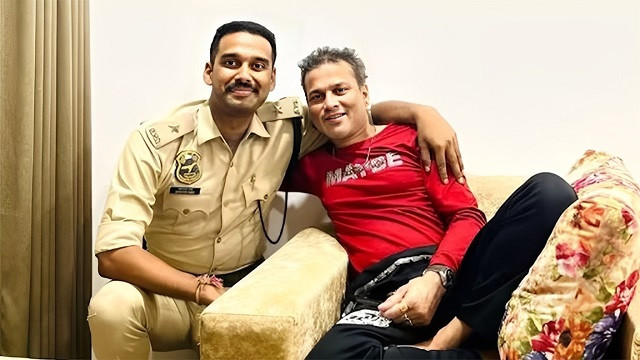 জুবিন গার্গের মৃত্যুর ঘটনায় পুলিশ কর্মকর্তা গ্রেপ্তার