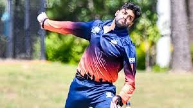 ১ ওভারে ৪৩ রান!