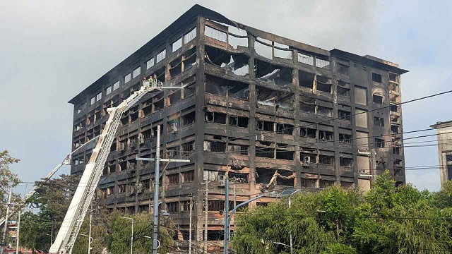 পাঁচ দিনে দেশে তিন ভয়াবহ আগুন