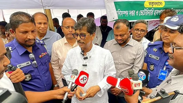 সারা দেশে ১ কোটি পশু কোরবানির সম্ভাবনা রয়েছে: প্রাণিসম্পদমন্ত্রী