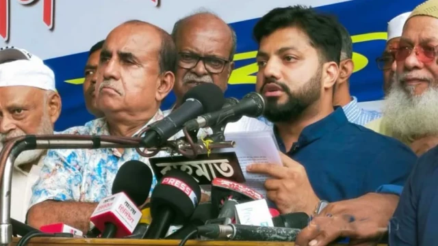 উপদেষ্টা আসিফ মাহমুদ শপথ ভেঙেছেন: ইশরাক