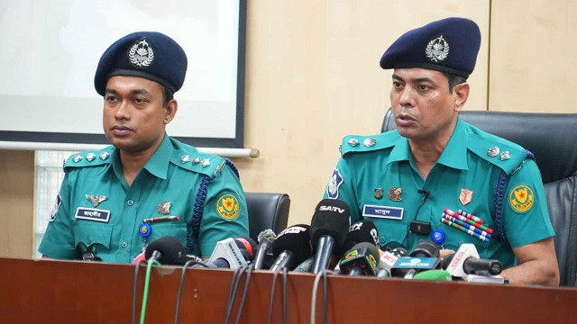 সন্দেহ আর টাকা আত্মসাতের ভয়—স্ত্রীকে হত্যা করে ডিপ ফ্রিজে রাখলেন স্বামী