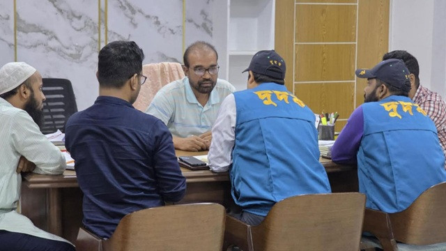 ফেনীতে বারবার বাঁধ ভেঙে বন্যা, পানি উন্নয়ন বোর্ডে দুদকের অভিযান