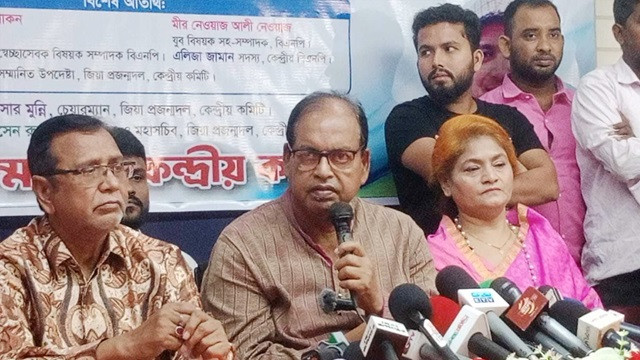 সরকারকে দ্রুত নির্বাচনের রোডম্যাপ ঘোষণার আহ্বান দুদুর