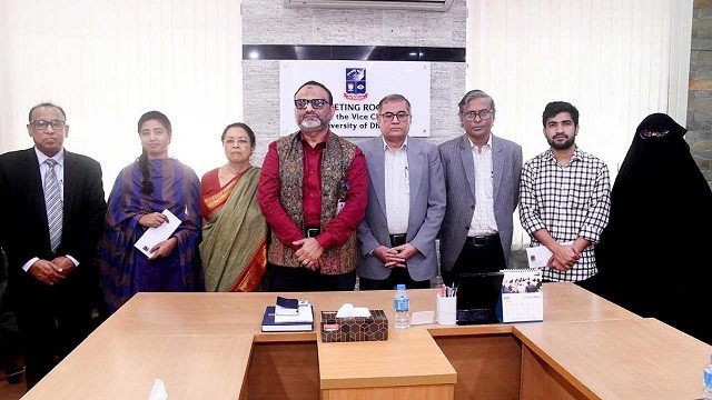 ‘মমতাজুর রহমান তরফদার স্মারক বৃত্তি’ পেলেন ঢাবির ৪ শিক্ষার্থী