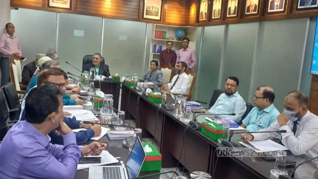 আসন সীমানা ও আচরণবিধি নিয়ে কমিশন সভায় ইসি