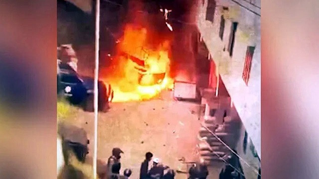 ‘লাশগুলো থানার সামনে নিয়ে গাড়িতে তুলে আগুন লাগিয়ে দেয় পুলিশ’