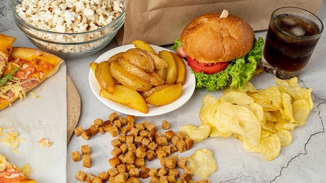 আপনার লিভারের জন্য বিপজ্জনক ৫টি খাবার