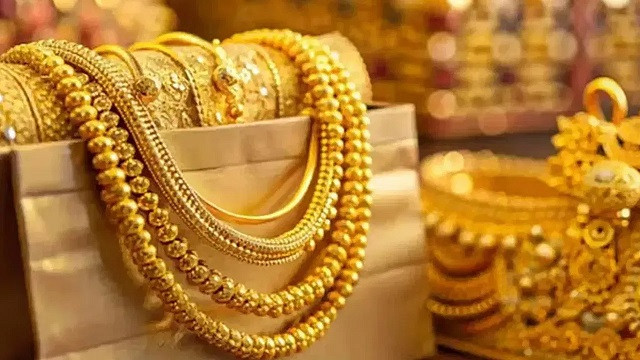 আজ থেকে নতুন দামে বিক্রি হবে স্বর্ণ