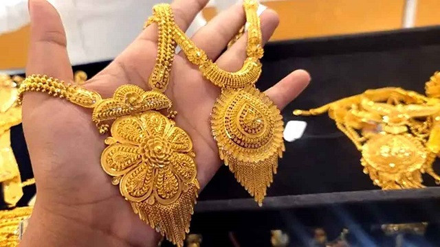 আজ থেকে দেশে স্বর্ণ বিক্রি হবে নতুন দামে, ভরি কত?