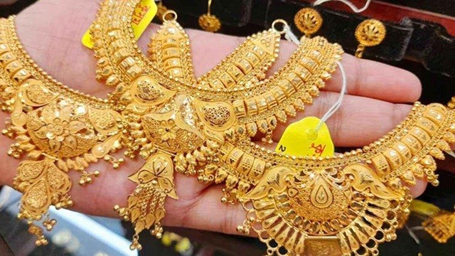 দেশে কত দামে স্বর্ণ ও রুপা বিক্রি হচ্ছে আজ?