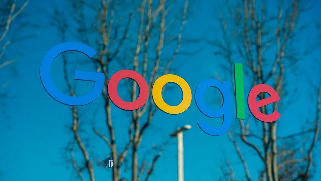 শিশুদের সোশ্যাল মিডিয়া নিষেধাজ্ঞা ‘বাস্তবায়ন করা কঠিন’