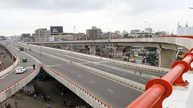 হানিফ ফ্লাইওভারে পিকআপের ধাক্কায় মোটরসাইকেল আরোহী নিহত