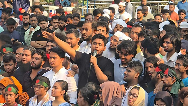 আমি যদি কর্মসূচি ঘোষণা নাও দিতে পারি, আন্দোলন চালিয়ে যাবেন