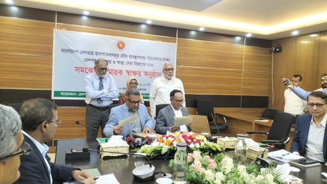 শিগগির বিশেষ বিসিএসের মাধ্যমে দুই হাজার চিকিৎসক নিয়োগ