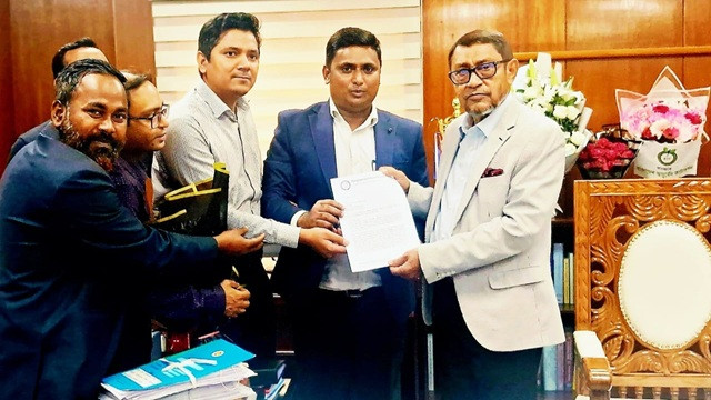 স্বাস্থ্য ক্যাডারে ফার্মাসিস্ট অন্তর্ভুক্তি-নিয়োগসহ ৬ দাবি