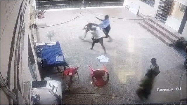ভারতে কারারক্ষীকে পিটিয়ে পালিয়েছেন বাংলাদেশি বন্দি