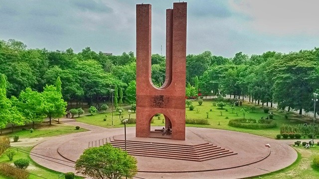 জাবিতে গৃহবধূ ধর্ষণ: ছাত্রলীগ নেতাসহ ২ জনের সনদ বাতিল