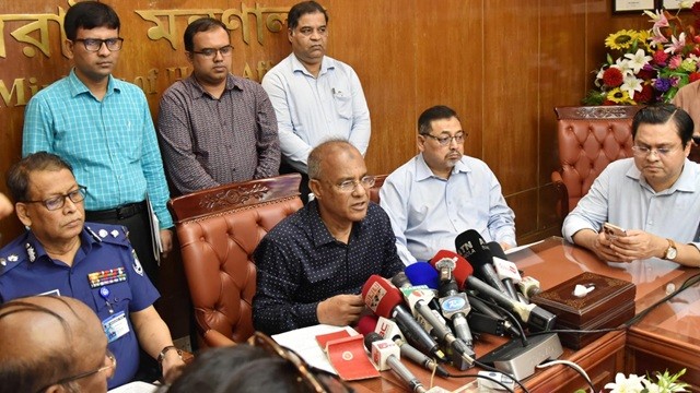 মিটফোর্ডে হত্যাকাণ্ডের ঘটনা সরকার সর্বোচ্চ গুরুত্ব দিয়ে দেখছে
